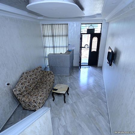 Hotel Belfast Batoumi Extérieur photo
