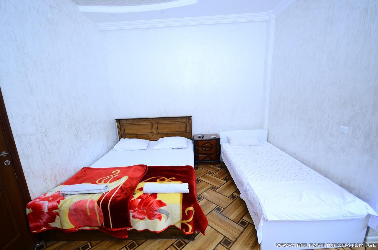 Hotel Belfast Batoumi Extérieur photo